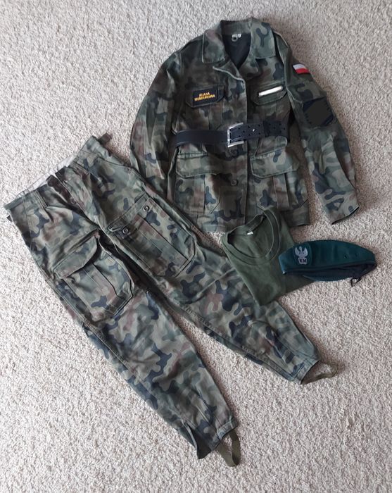 Mundur wojskowy + Desanty/Klasa wojskowa