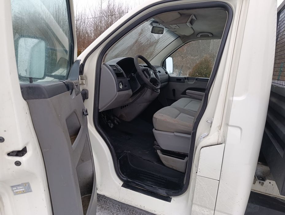 Volkswagen Transporter T5 1.9 TDI wywrotka kiper 3 str. 3 os. Paka 3 m