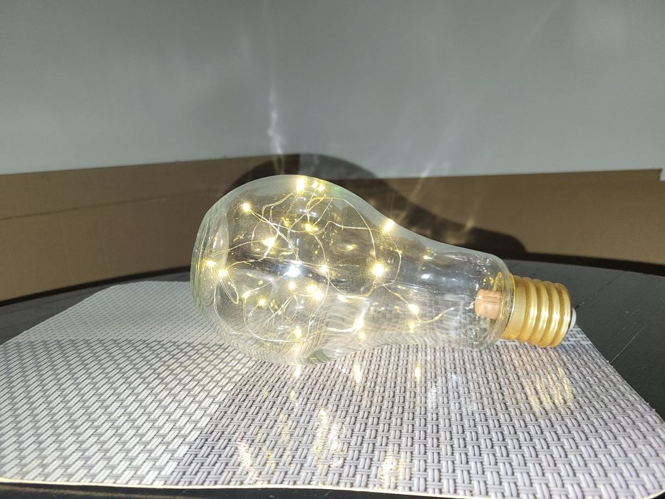 Lampka żarówka dekoracyjna LED