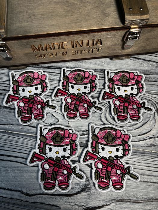 Шеврон Hello Kitty