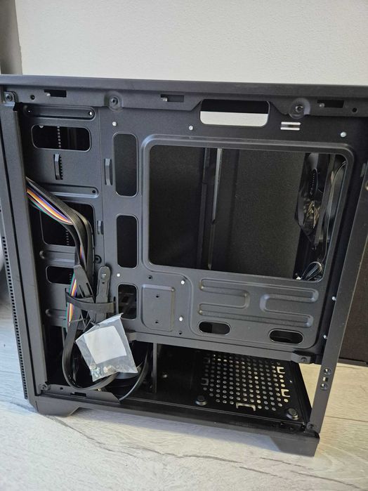 mATX корпус Modecom (GAMEMAX Silent Hill) з шумкою. 120mm FAN