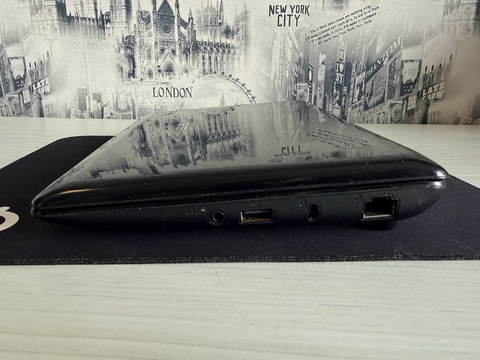 Продам нетбук Asus Eee PC 1005 PX