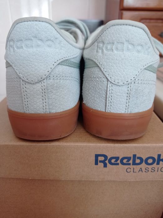 Sapatilhas Reebok mulher (em pele)