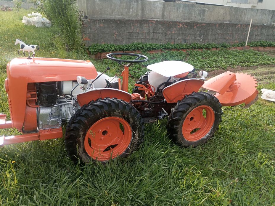 Trator Goldoni 4x4