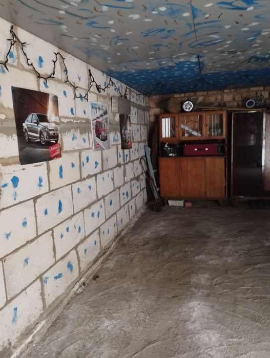 Здається гараж Новобіличі