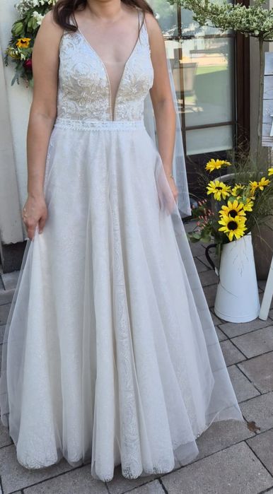 Suknia ślubna + welon