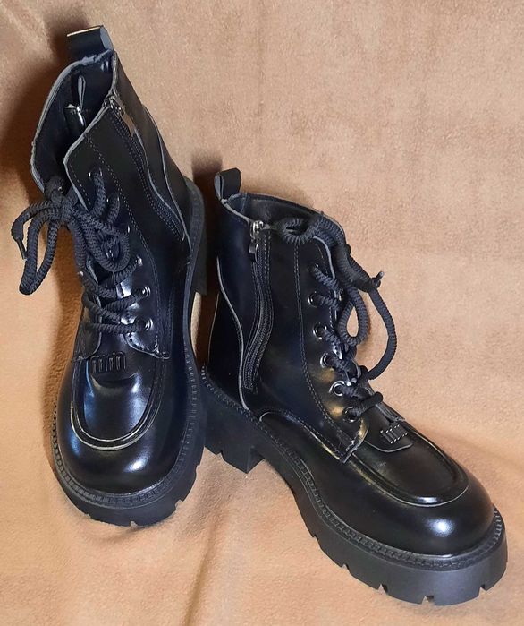 Ботильоны на платформе