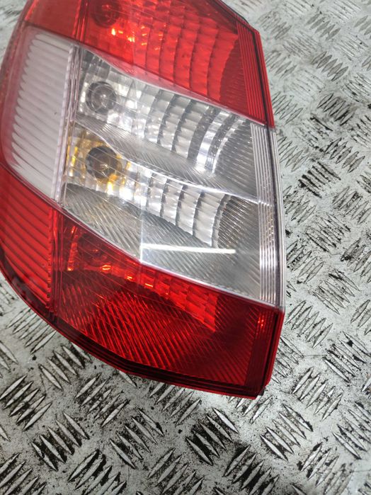 Renault Scenic II Lampa Lewy Tył Lewa Tylna