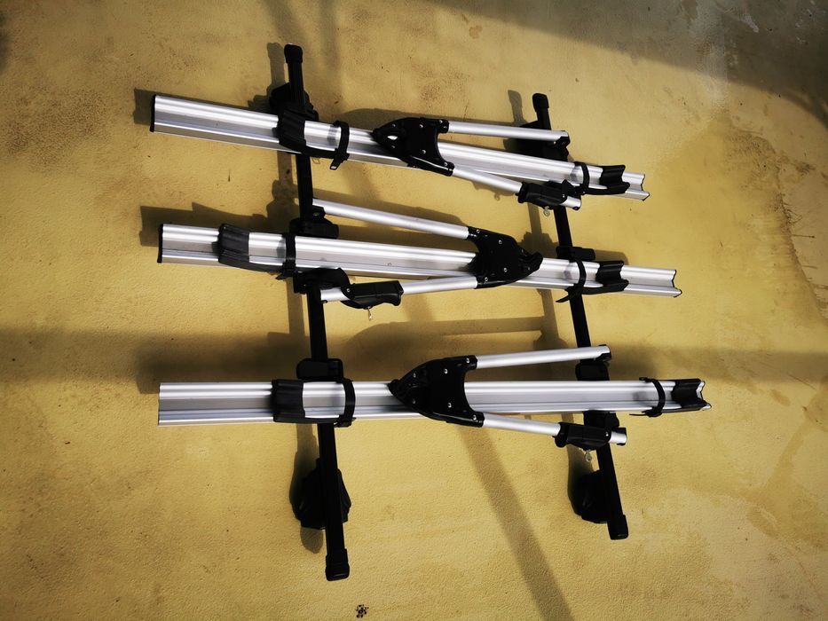 Bagażnik rowerowy dachowy na 3 rowery