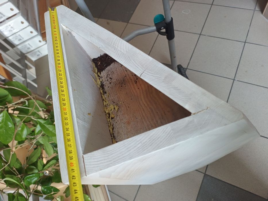 Kwietnik donica na kwiaty sosna typ skandynawski waga 62kg