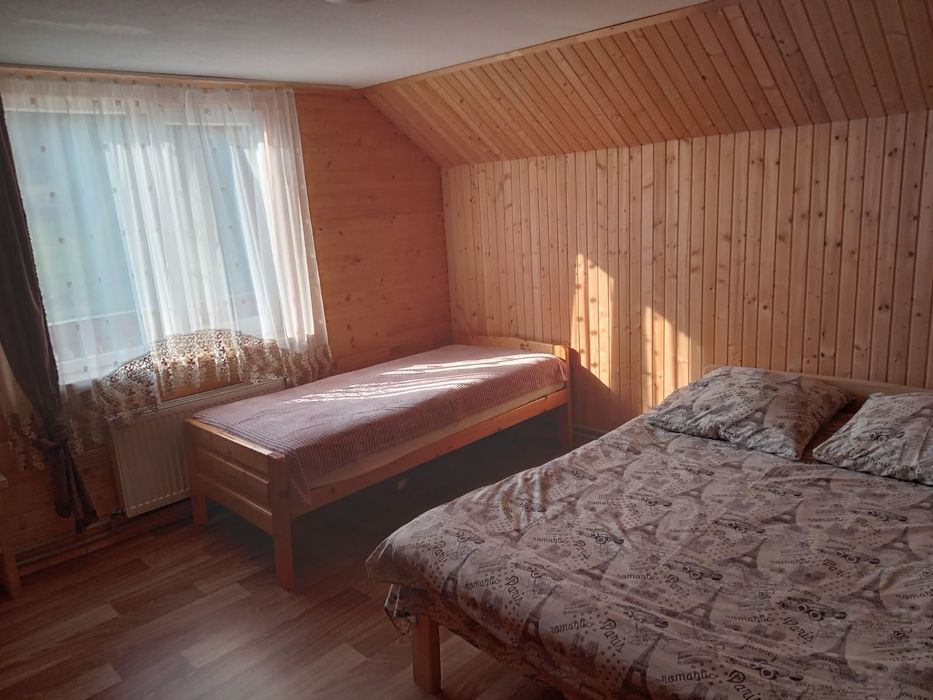 Відпочинок в Буковелі(Поляниця) садиба Щастя