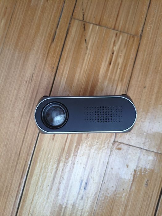 Проектор LED Projector