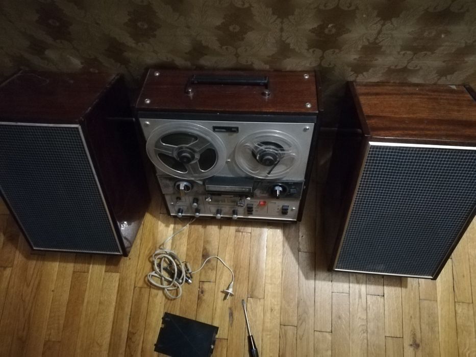 Магнитофон юпитер 202.