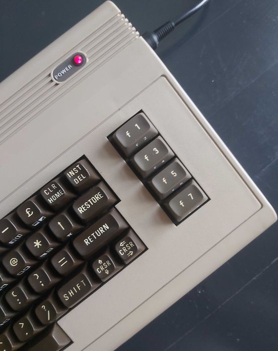 Commodore C64 komplet sprawny