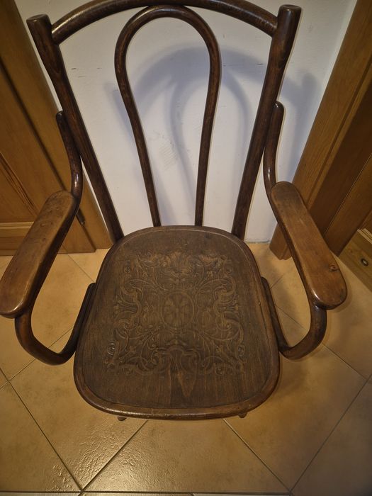 Thonet fotel drewniany