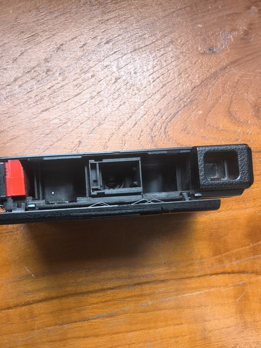 Minolta Pocket Autopak 50 – aparat analogowy 110 (Japan)