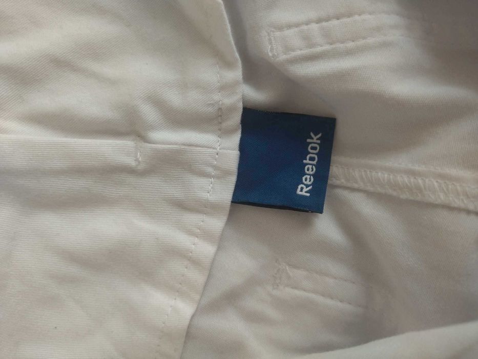 Spodenki Reebok S/M