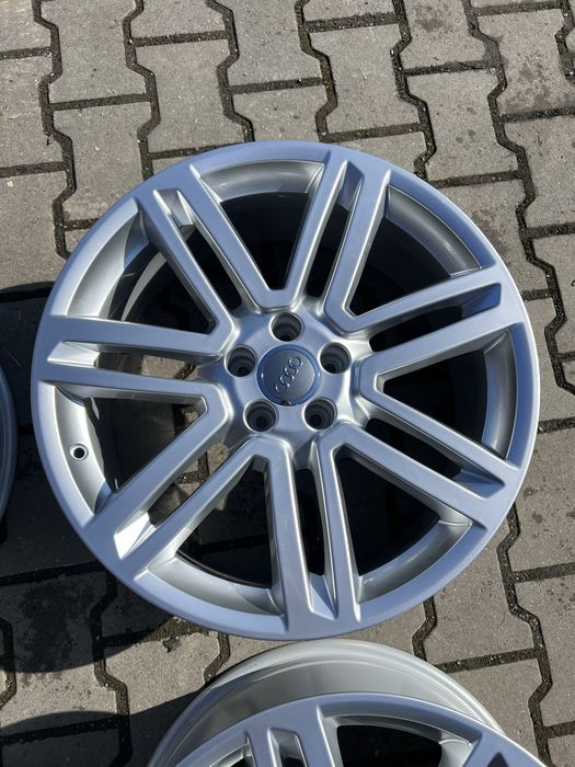 5/112 R20 Диски Audi RS6 , A6 , E-Tron , Q5