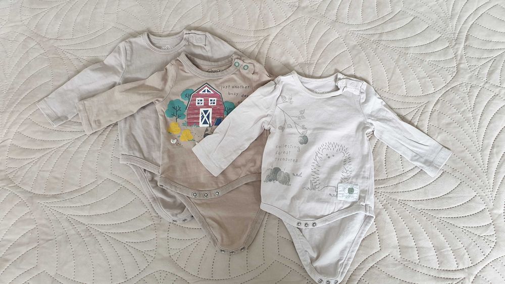 Body z długim rękawem r. 62