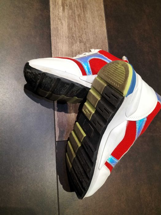 Adidasy sportowe, róż. 36