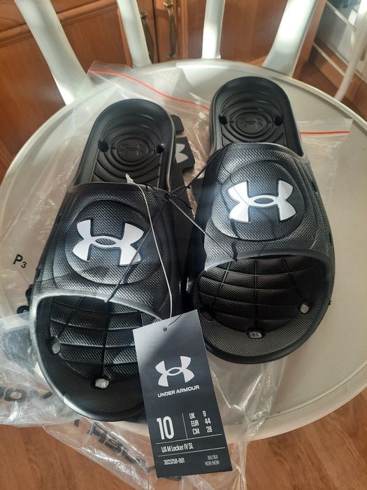 Nowe klapki męskie Under Armour rozmiar 44