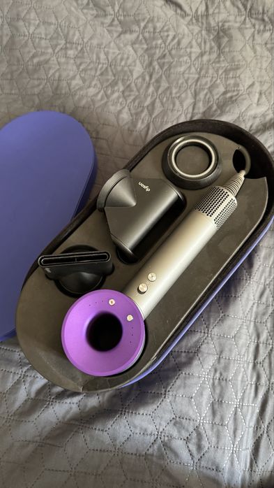 Фен Dyson Supersonic HD08