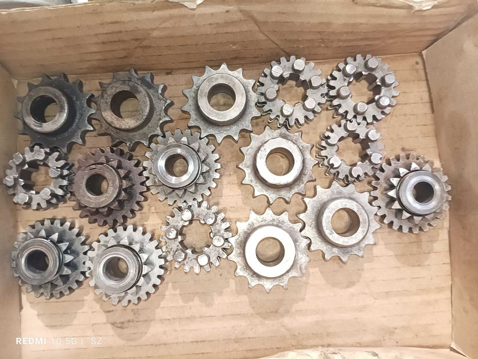 Jawa 50 - Romet Ogar 200 - części - nowe i używane (6.01)