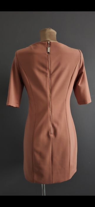 Sukienka elegancka klasyczna Elisabetta Franchi , Celyn b rozmiar s-m