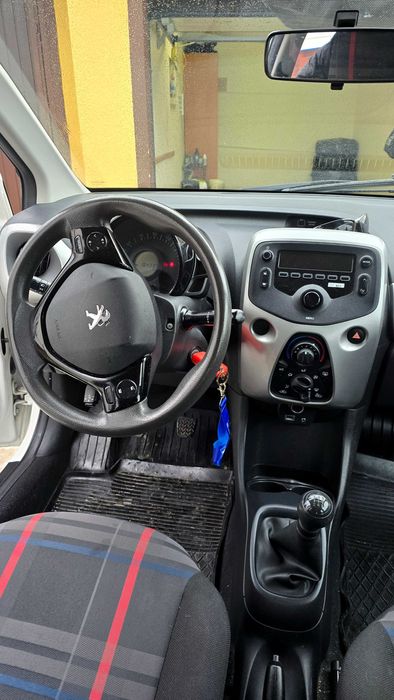 Peugeot 108 1,2 82KM