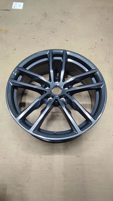 Obręcz aluminiowa felga BMW  7,5x19  ET32 STYLING 698