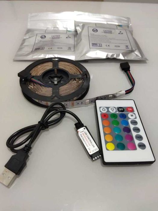 Fita Led 1M RGB com Comando (NOVO)
