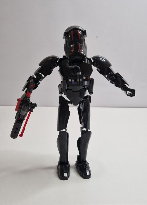 Lego 75526 Elite Tie Fighter Pilot PUDEŁKO I INSTRUKCJA