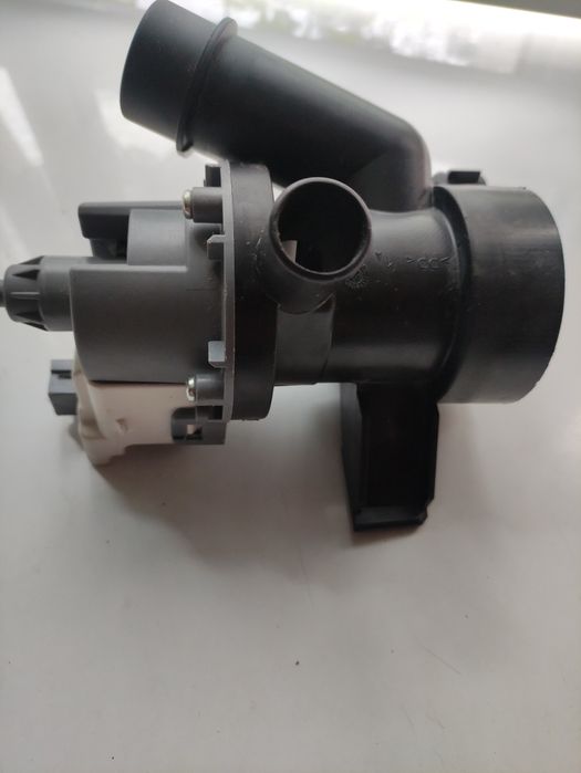 Pompa wylewową do pralki