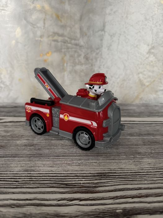 Psi Patrol Marshall Wóz Strażacki Pojazd + Figurka