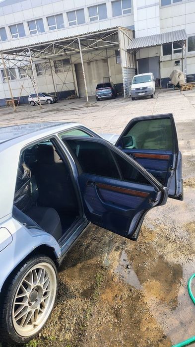 Продам Мерседес 124 1500$