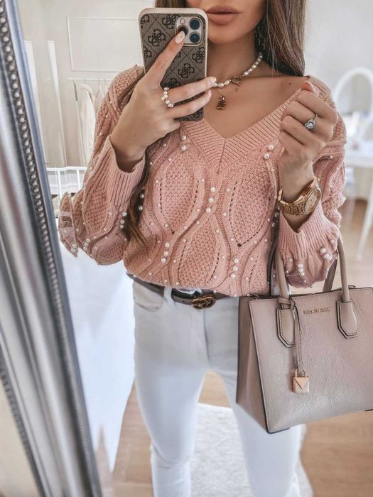 Sweter z perełkami koralikami allie róż oversize Exquiss’s Paris 42 44
