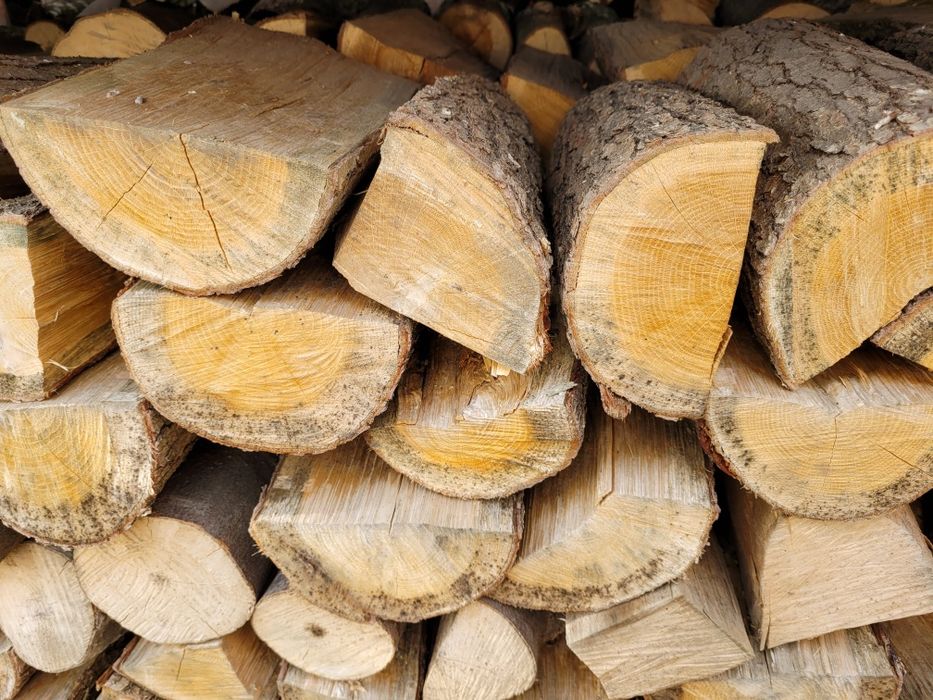 Sprzedam drewno opałowe - dąb, bug