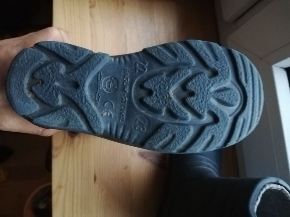 Kalosze, gumowce r. 22-23