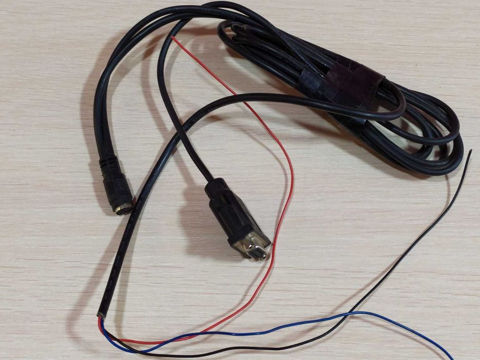 GPS трекер для автомобиля  Ttrack m8