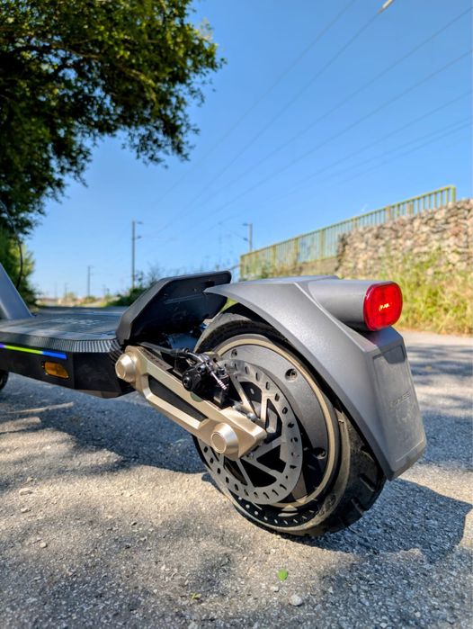 Trotinete Elétrica NAVEE ST3 PRO Potência máxima 1350W