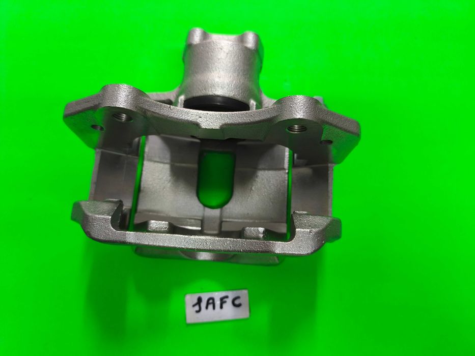 Pinça de travão eixo de trás direita Mitsubishi Canter Fuso 2011 a 2021 MK585114