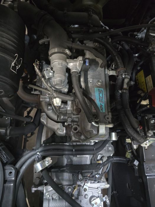 Навантажувач вилковий, газовий 3.0 тонни
Toyota 02-8FGF30