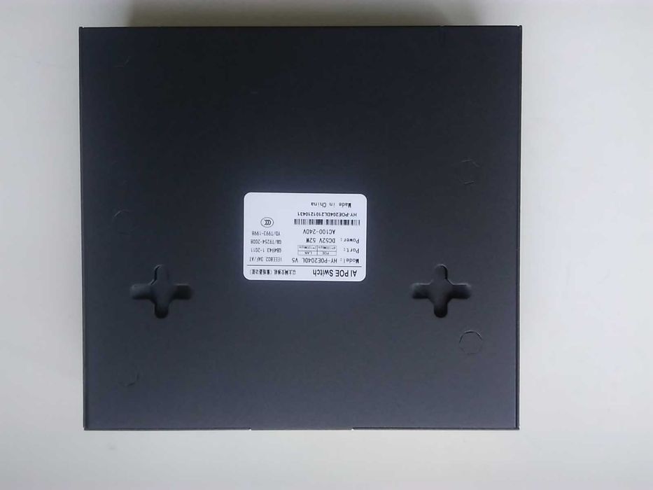 POE-коммутатор(свитч) 4 порта + 2 LAN для IP-камер,роутеров,телефонов