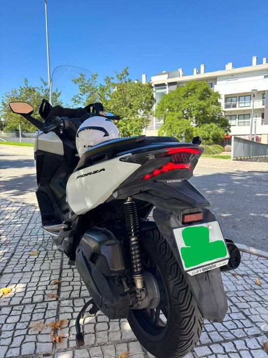 Honda Forza 125 IMPECÁVEL