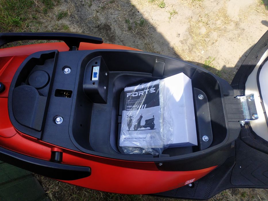 Нові електроскутери Forte, Yadea 2- 2.5квт