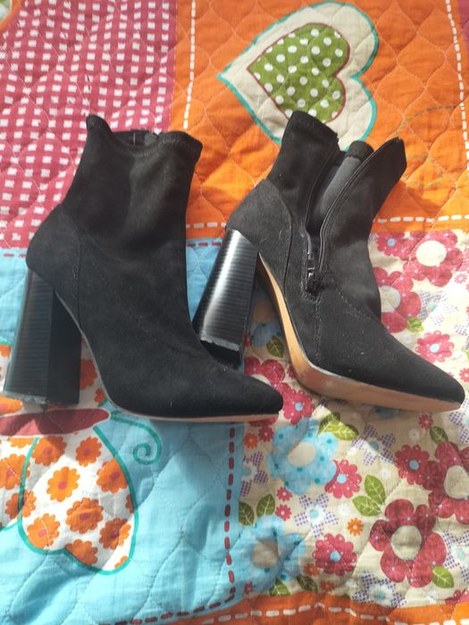 Botas de salto alto pretas marypaz