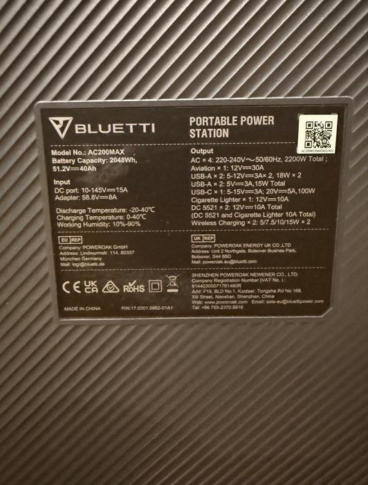 Продам зарядну станцію BLUETTI AC200MAX.