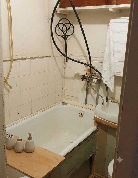 Продам 3-комнатуню квартиру в начале Правды