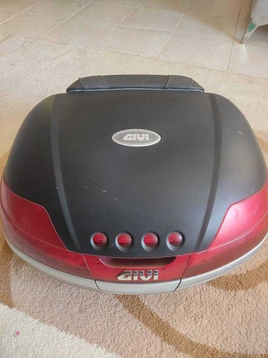 Top Case GIVI Monokey V46 + encosto