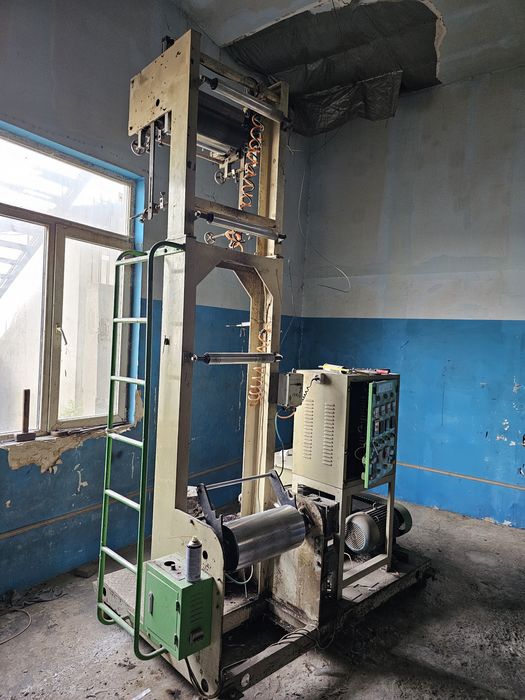 Экструдер для изготовления пленки, станок для пакетов